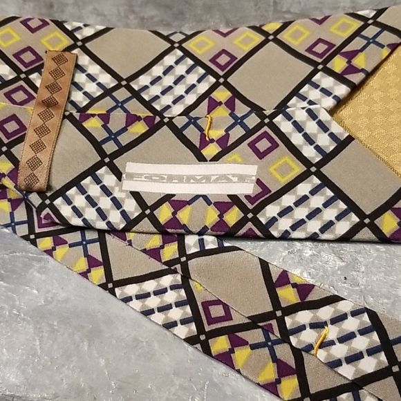 Format tie - Picture 2 of 6